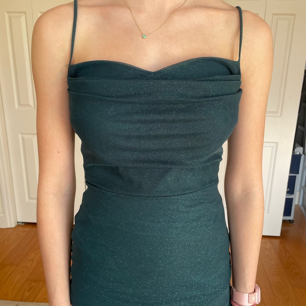 Dark green windsor prom dress. Worn once.